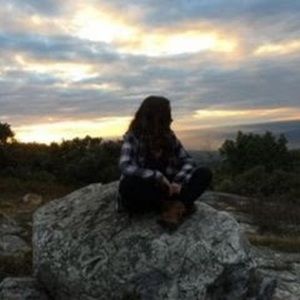 Meet your Posher, Gabriella